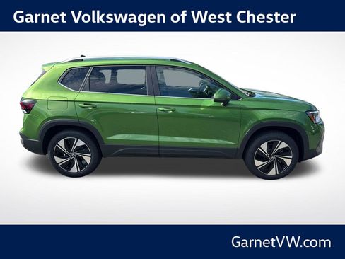 New 2026 Volkswagen Taos SE AWD/4WD image 6