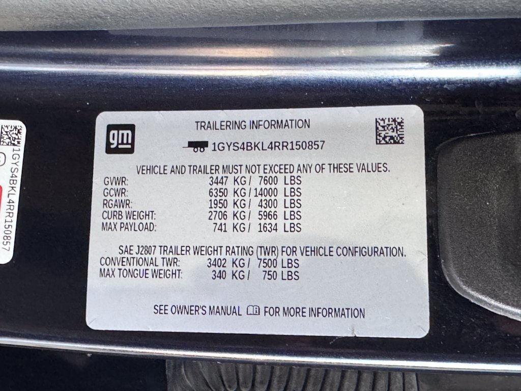 Certified 2024 Cadillac Escalade Premium Luxury AWD/4WD image 10