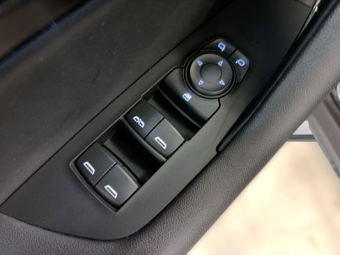 Certified 2023 Chevrolet Blazer RS w/ Driver Confidence II Package image 20