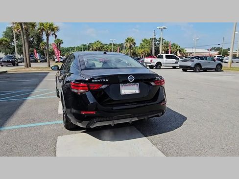 Used 2022 Nissan Sentra SV w/ Trunk Package image 31