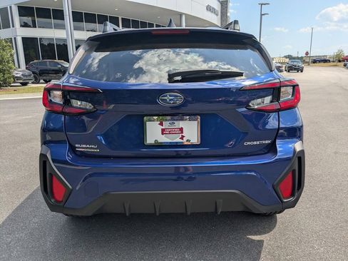 Certified 2025 Subaru Crosstrek 2.0i Premium image 5