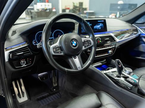 Used 2019 BMW M550i xDrive AWD/4WD image 10