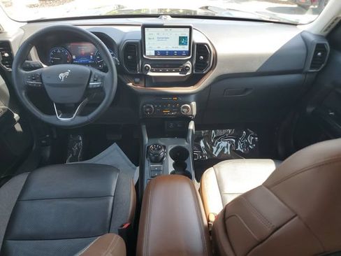 Used 2021 Ford Bronco Sport Outer Banks w/ Outer Banks Package (96D) AWD/4WD image 17