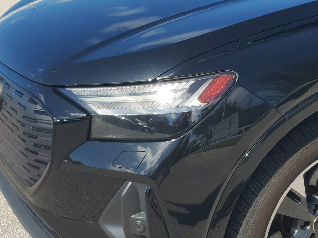 Certified 2023 Audi Q4 e-tron Prestige AWD/4WD image 12