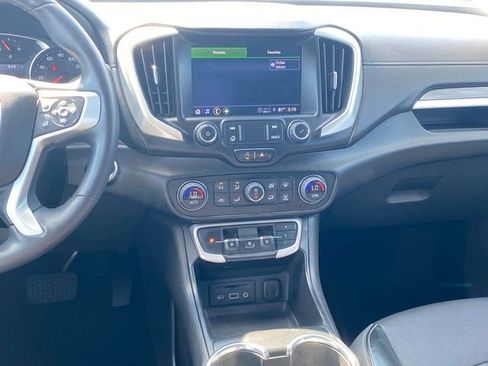 Certified 2022 GMC Terrain SLT w/ LPO, Floor Liner Package image 11