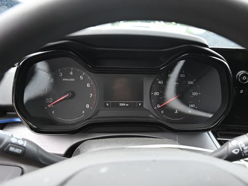 Used 2025 Chevrolet Trax LS w/ Driver Confidence Package FWD image 8