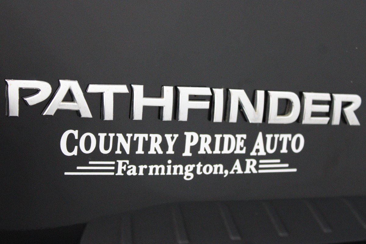 Used 2020 Nissan Pathfinder S FWD image 29
