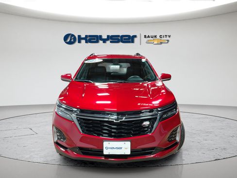 Certified 2022 Chevrolet Equinox RS w/ RS Leather Package AWD/4WD image 2