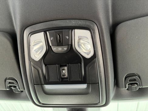 Used 2021 RAM 1500 Lone Star AWD/4WD image 10