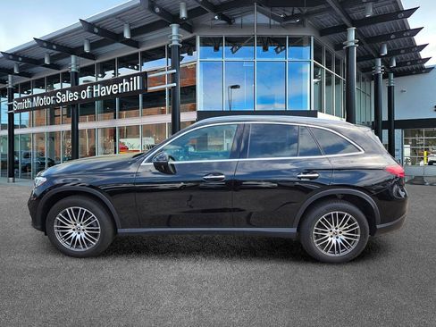 Certified 2025 Mercedes-Benz GLC 300 4MATIC image 2