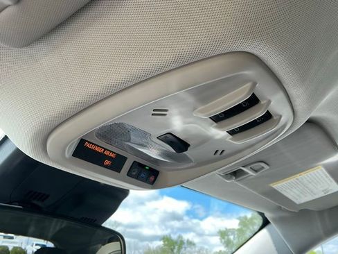 New 2026 Chevrolet Trax ACTIV w/ Sunroof Package FWD image 28