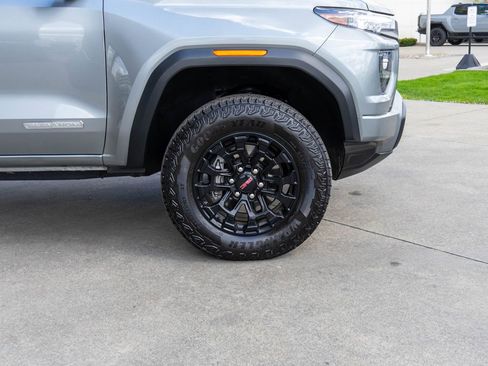 Used 2026 GMC Canyon Elevation w/ Convenience Package image 35