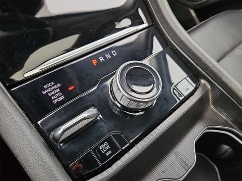 Used 2024 Jeep Grand Cherokee Limited 4xe image 13