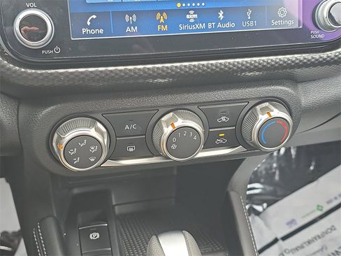 Used 2024 Nissan Kicks SV image 23