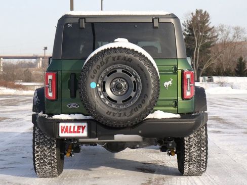 New 2025 Ford Bronco Badlands image 7