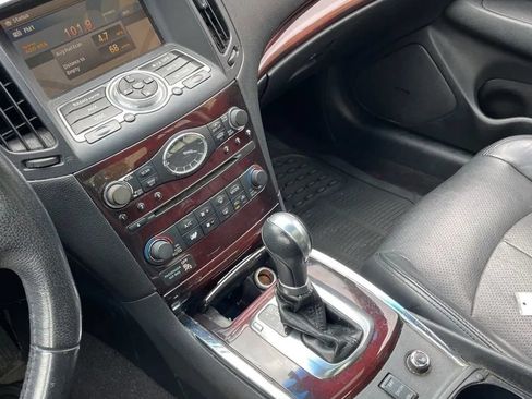 Used 2013 INFINITI G37 x Sedan w/ Premium Pkg AWD/4WD image 26