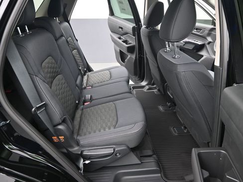 New 2026 Nissan Pathfinder SV FWD image 28