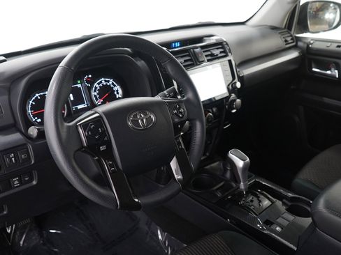 Used 2024 Toyota 4Runner TRD Off-Road image 26