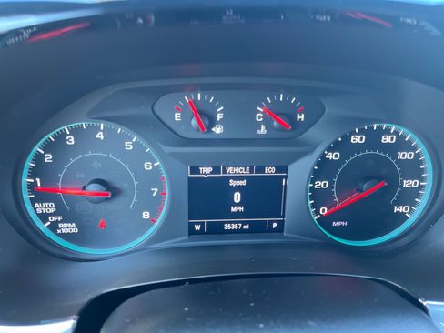 Used 2023 Chevrolet Traverse LS AWD/4WD image 20