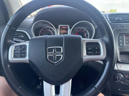Used 2020 Dodge Journey SE w/ SE Popular Equipment Group FWD image 21