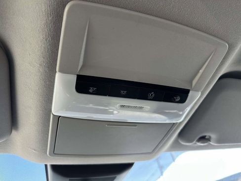 Used 2021 Nissan Sentra SV FWD image 32