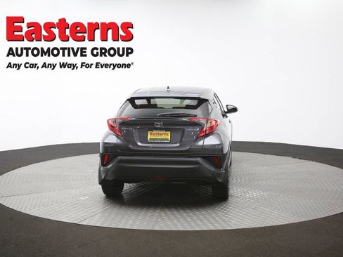 Used 2019 Toyota C-HR Limited FWD image 36