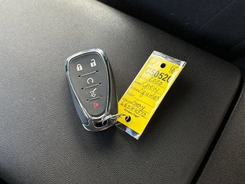 Used 2020 Chevrolet Equinox LT AWD/4WD image 34