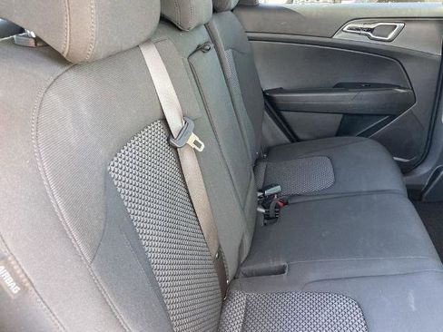 Used 2025 Kia Sportage LX image 21