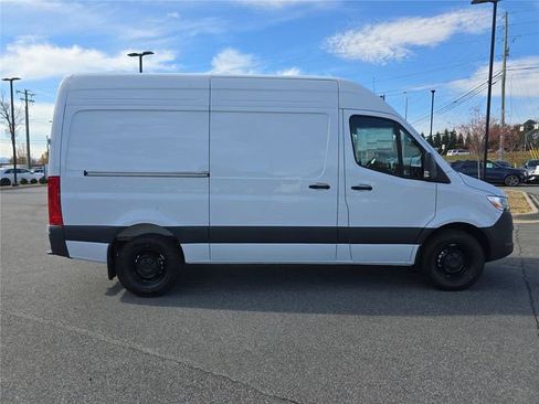 New 2026 Mercedes-Benz Sprinter 2500 image 2