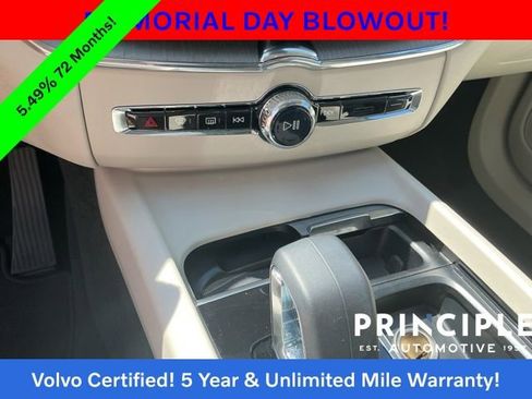 Certified 2023 Volvo XC60 B5 Plus FWD image 22