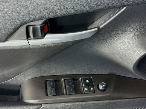 Certified 2023 Toyota Camry SE FWD image 19