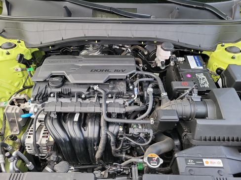 Certified 2025 Hyundai Kona SEL AWD/4WD image 27