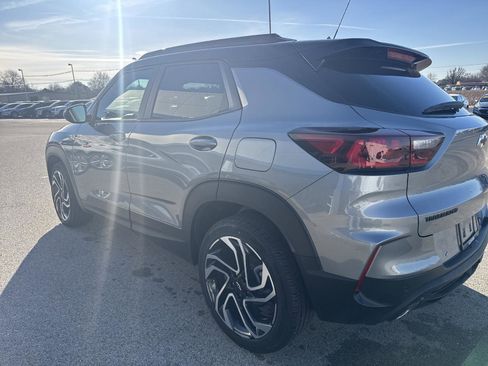 New 2025 Chevrolet TrailBlazer RS w/ Convenience Package image 3