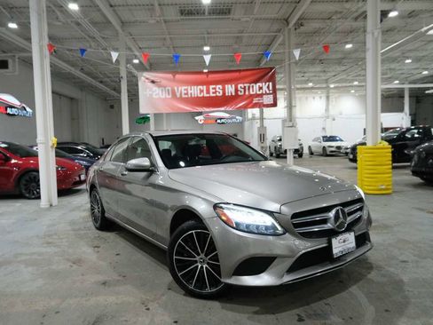 Used 2019 Mercedes-Benz C 300 300 4MATIC image 2