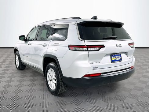 Used 2023 Jeep Grand Cherokee L Laredo w/ Luxury Tech Group I AWD/4WD image 5