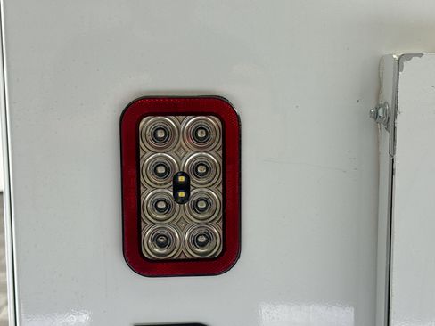 Used 2024 Chevrolet Silverado 2500 LT w/ Convenience Package image 35