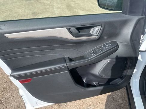 Used 2022 Ford Escape SE AWD/4WD image 15