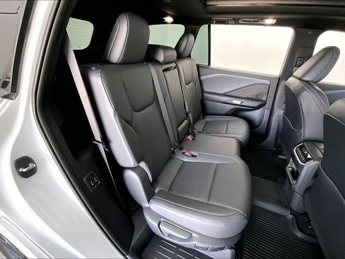 Used 2025 Lexus TX 350 AWD w/ Technology Package image 33