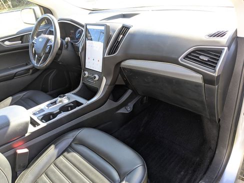 Used 2021 Ford Edge SEL w/ Convenience Package image 38