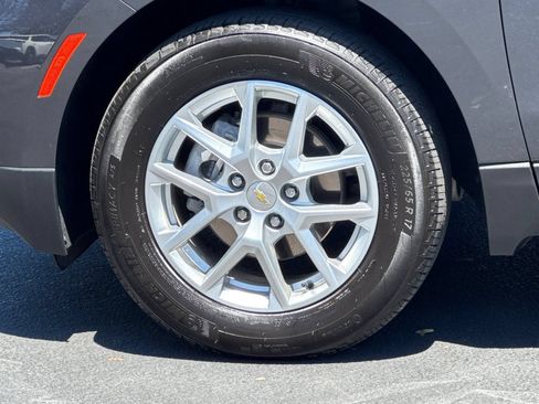 Used 2022 Chevrolet Equinox LT FWD image 31