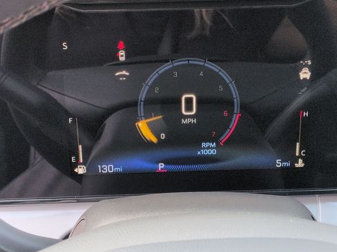 New 2026 Chevrolet Trax LT w/ Driver Confidence Package FWD image 12