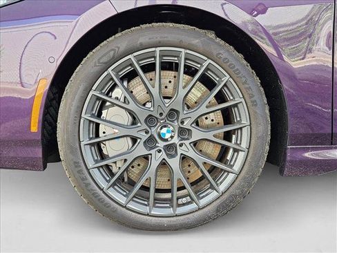 Used 2025 BMW M235i xDrive w/ M Performance Package image 9