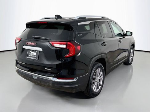 Used 2023 GMC Terrain SLT AWD/4WD image 13