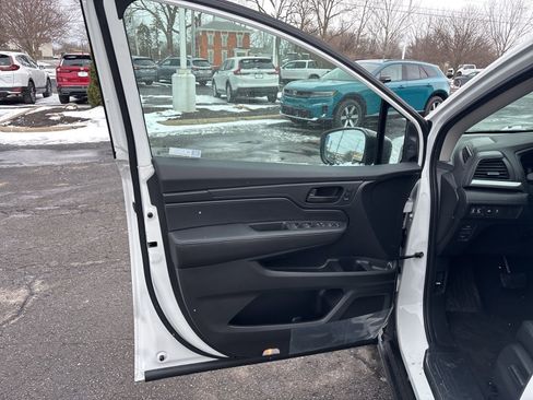 New 2026 Honda Odyssey EX-L image 9