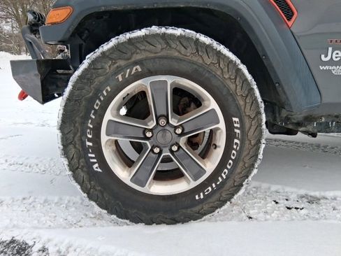 Used 2018 Jeep Wrangler Unlimited Sport image 10