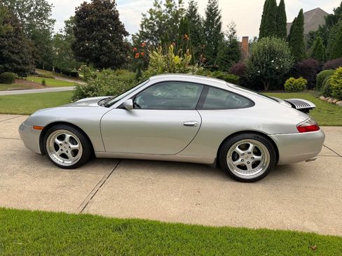Used 2000 Porsche 911 Carrera RWD image 9