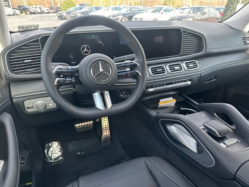 New 2026 Mercedes-Benz GLS 450 4MATIC image 25