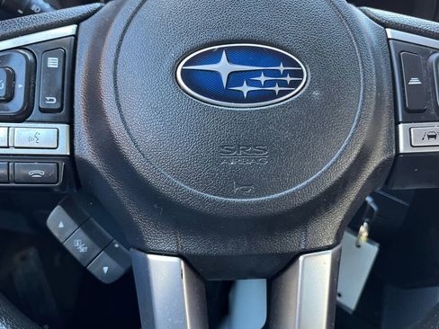Used 2017 Subaru Forester 2.5i Premium image 15