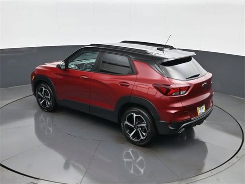 Certified 2023 Chevrolet TrailBlazer RS w/ Sun and Liftgate Package image 19