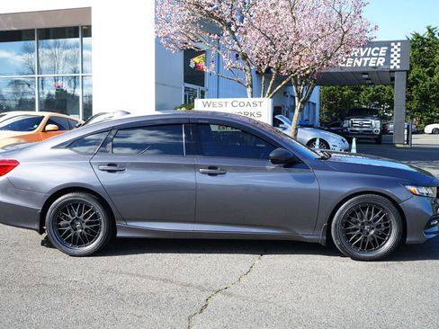 Used 2020 Honda Accord Sport image 6